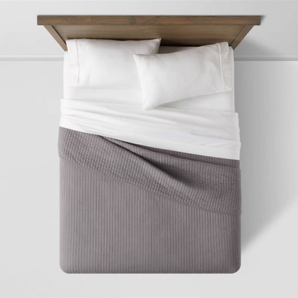 Threshold Washed Santeen Bed Quilt Blanket